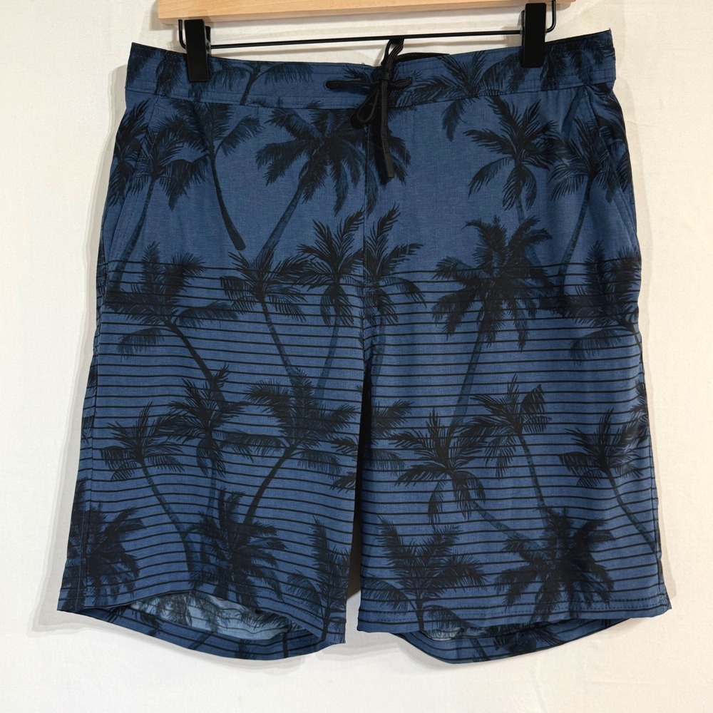 Kirkland Signature Mens Medium Stretch Swim Shorts Blue Palm Tree Lined NWOT